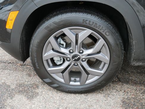 Used 2024 Kia Seltos LX image 15