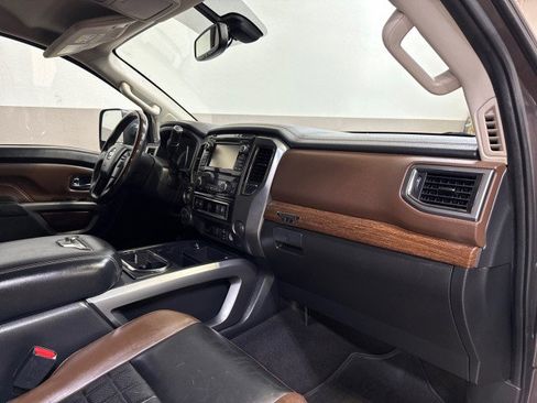 Used 2018 Nissan Titan Platinum Reserve w/ Platinum Utility Package image 57