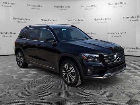 Certified 2025 Mercedes-Benz GLB 250 4MATIC image 7