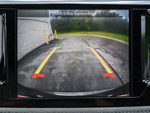 Certified 2019 Chrysler Pacifica Limited FWD image 39