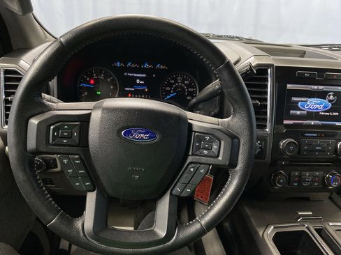 Used 2015 Ford F150 XLT w/ Equipment Group 302A Luxury image 16