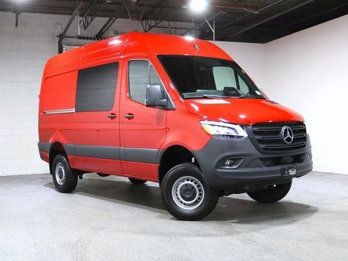 Used 2025 Mercedes-Benz Sprinter 2500 image 1