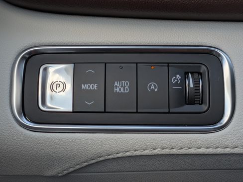 New 2026 Buick Enclave Avenir w/ Super Cruise Package FWD image 26