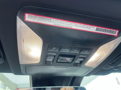 Used 2024 Toyota RAV4 XSE AWD/4WD image 36