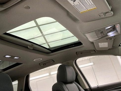 Certified 2021 Buick Enclave Premium w/ Sun and Sites Package image 13