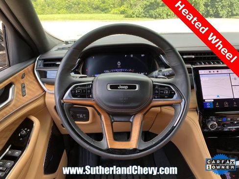 Used 2024 Jeep Grand Cherokee Summit image 22