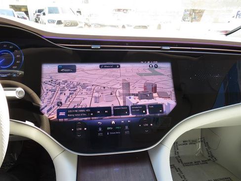 Certified 2023 Mercedes-Benz EQS 580 4MATIC Sedan image 14