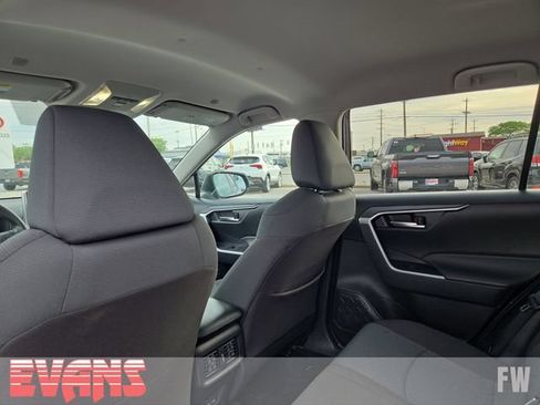 Certified 2025 Toyota RAV4 XLE AWD/4WD image 23