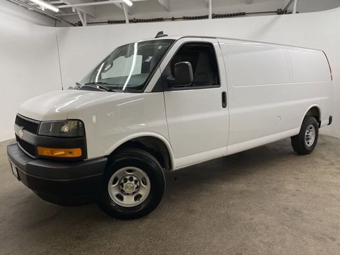 Used 2025 Chevrolet Express 2500 Extended w/ Driver Convenience Package image 1