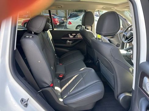 Used 2024 Mercedes-Benz GLS 450 4MATIC w/ Pinnacle Trim Package image 14
