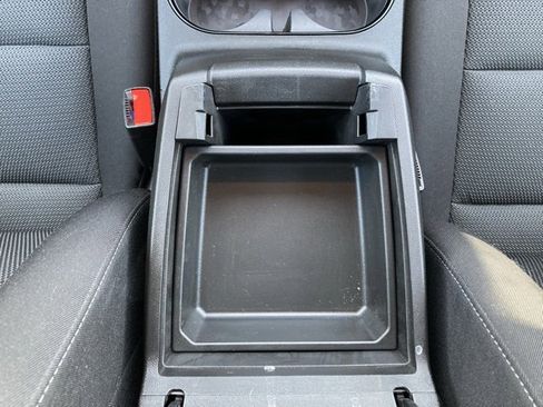 Used 2023 Chevrolet Colorado LT w/ LT Convenience Package II image 29