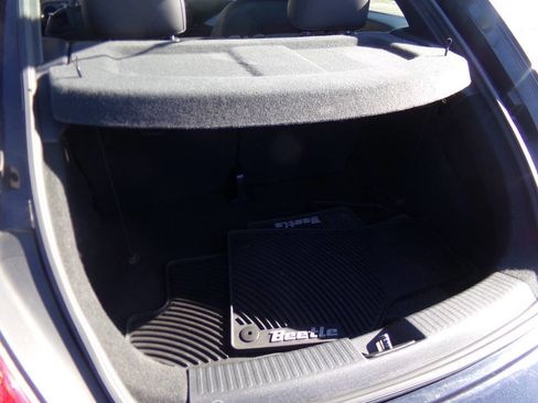 Used 2016 Volkswagen Beetle 1.8T image 30