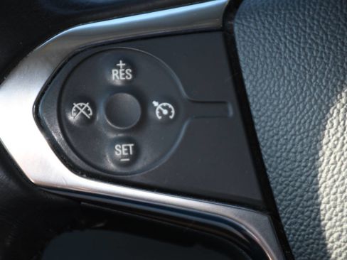 Used 2019 Chevrolet Traverse LT w/ LT Premium Package AWD/4WD image 34