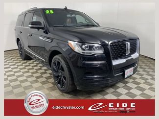 Used 2023 Lincoln Navigator Reserve w/ Equipment Group 201A AWD/4WD video 1