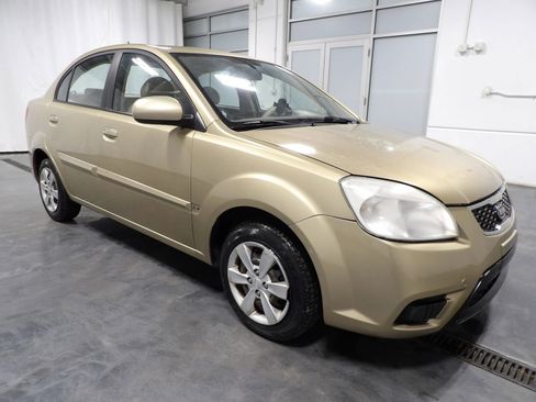 Used 2011 Kia Rio LX image 1