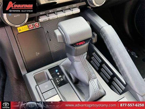Used 2025 Toyota 4Runner TRD Off-Road Premium image 33