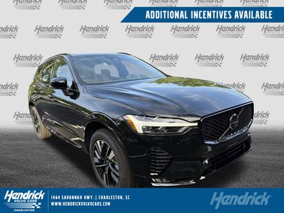 New 2026 Volvo XC60 B5 Core w/ Climate Package
