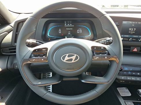 New 2026 Hyundai Elantra SEL Sport FWD image 10