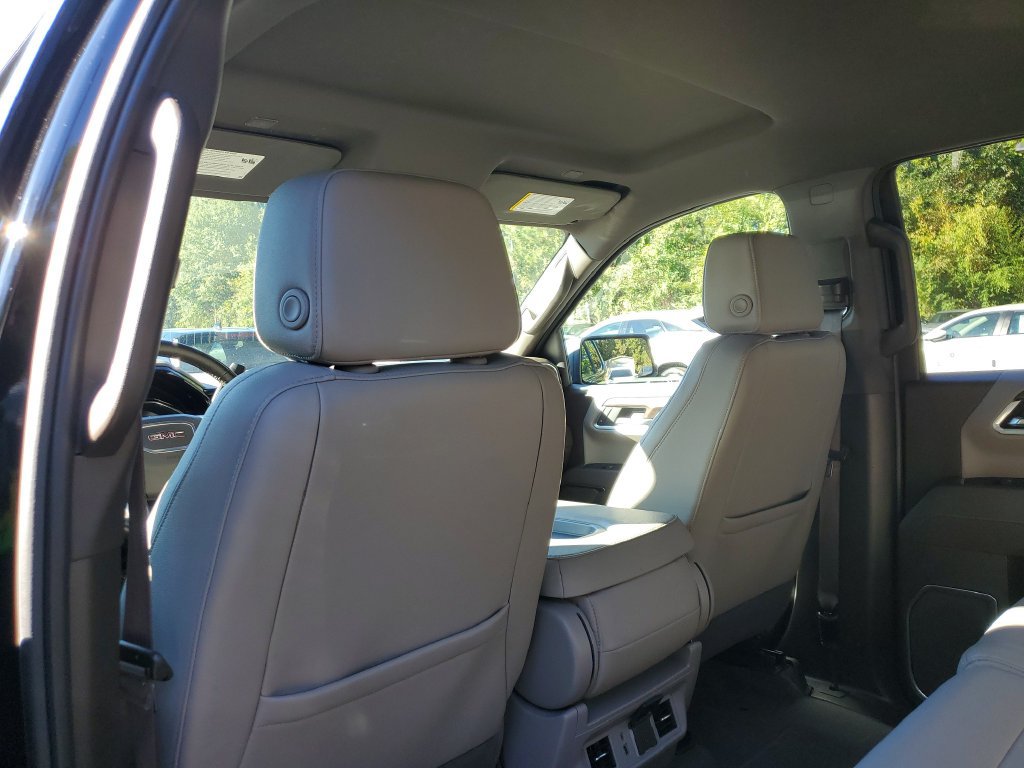 Used 2025 GMC Sierra 1500 SLT RWD image 13