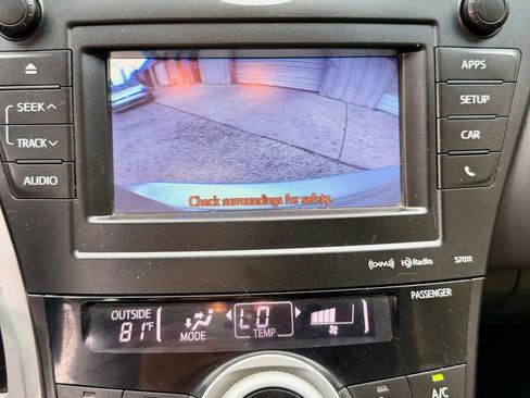 Used 2012 Toyota Prius V Three image 19