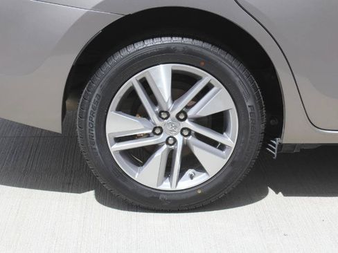 Used 2014 Toyota Corolla LE w/ Protection Package FWD image 30