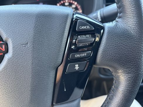 Used 2022 Nissan Frontier PRO-4X w/ Pro-4X Premium Package AWD/4WD image 21