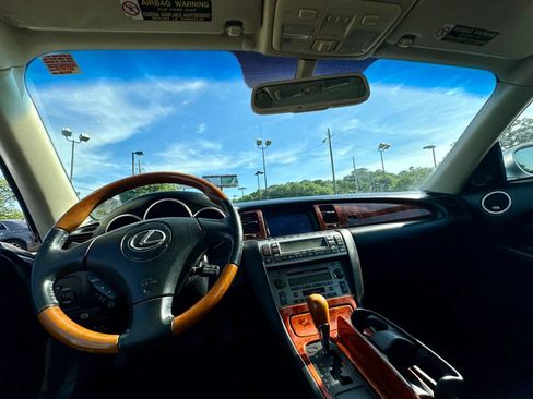 Used 2002 Lexus SC 430 Convertible RWD image 7