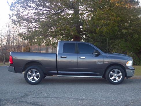 Used 2016 RAM 1500 Big Horn image 2