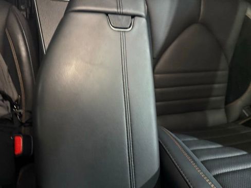 Used 2022 Toyota Avalon XSE w/ Protection Package (TMS) image 21