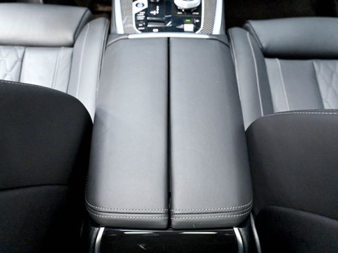 Used 2023 BMW ALPINA XB7 AWD/4WD image 38