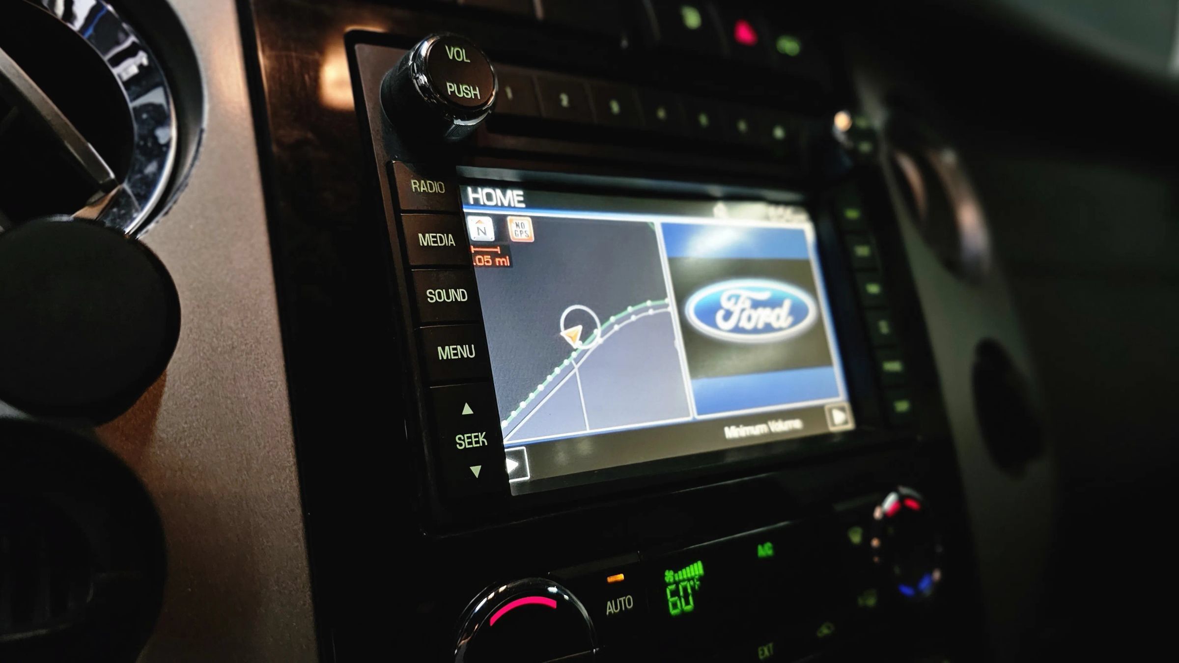 Used 2014 Ford Expedition Limited w/ Equipment Group 301A RWD image 37