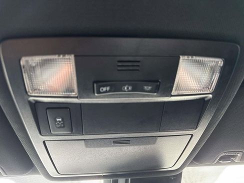 Used 2019 Toyota Tacoma TRD Sport image 23