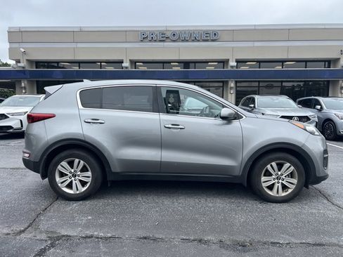 Certified 2019 Kia Sportage LX FWD image 6