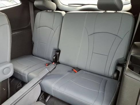 Used 2023 Buick Enclave Premium w/ Experience Buick Package FWD image 23