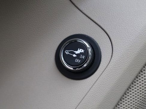 Used 2017 GMC Acadia Denali w/ Technology Package image 22