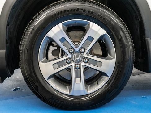 Certified 2025 Honda Pilot EX-L image 2