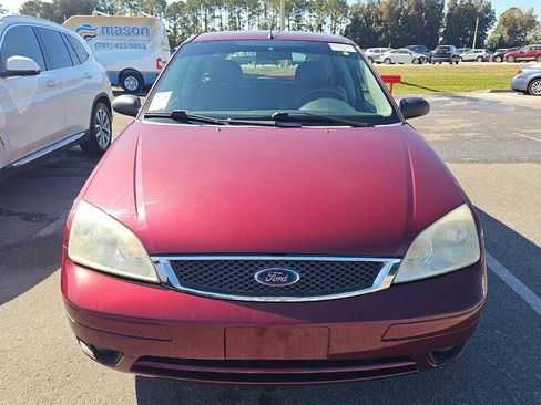 Used 2007 Ford Focus S image 2