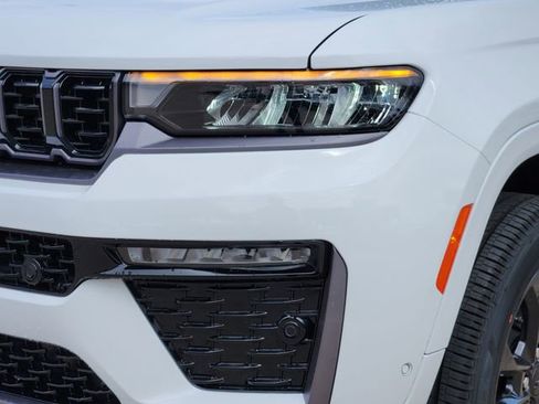 New 2026 Jeep Grand Cherokee L Limited image 5