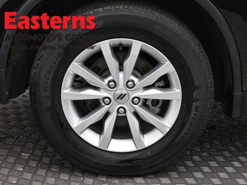 Used 2023 Dodge Durango SXT image 29