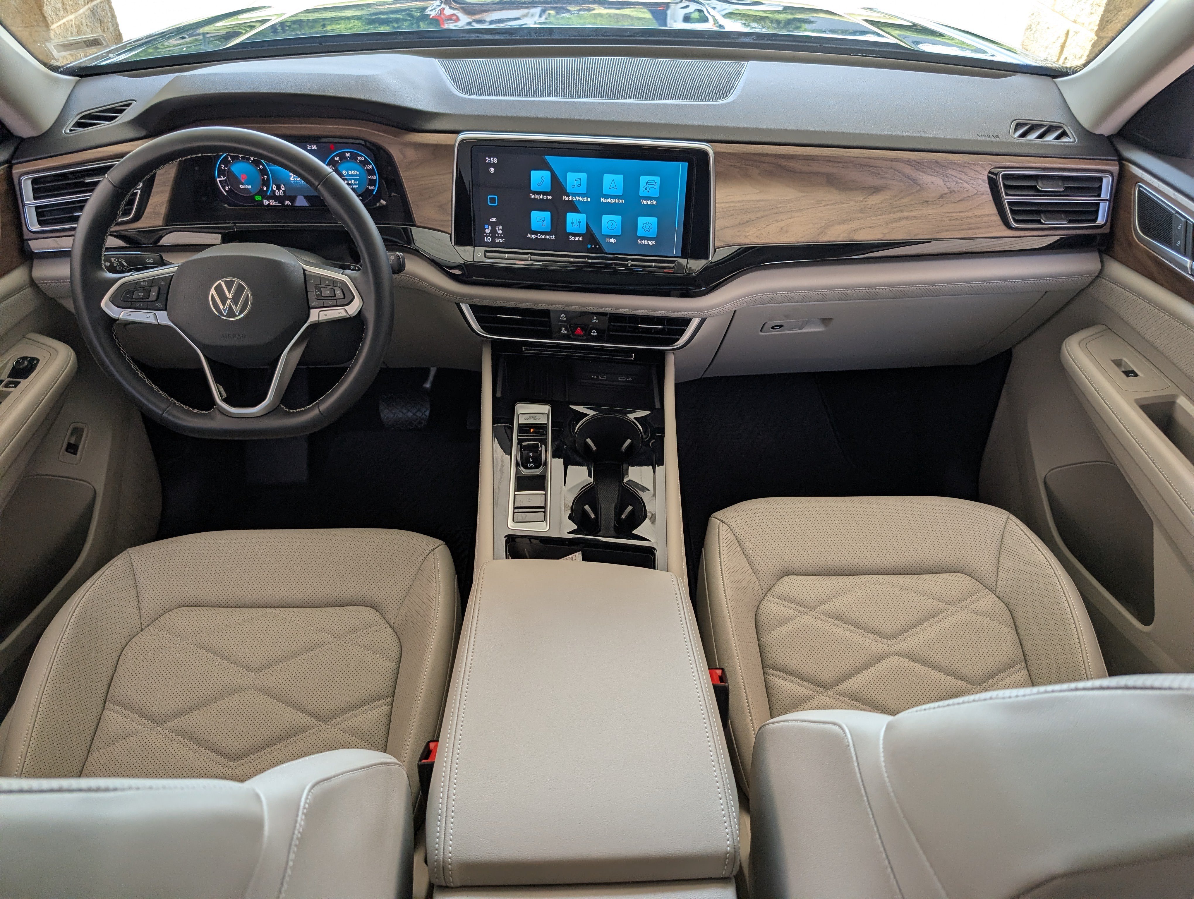 Used 2026 Volkswagen Atlas SE FWD image 27