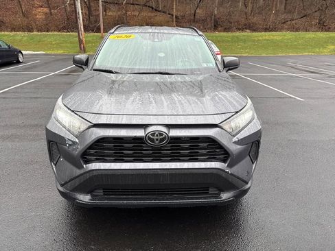 Used 2020 Toyota RAV4 LE image 8