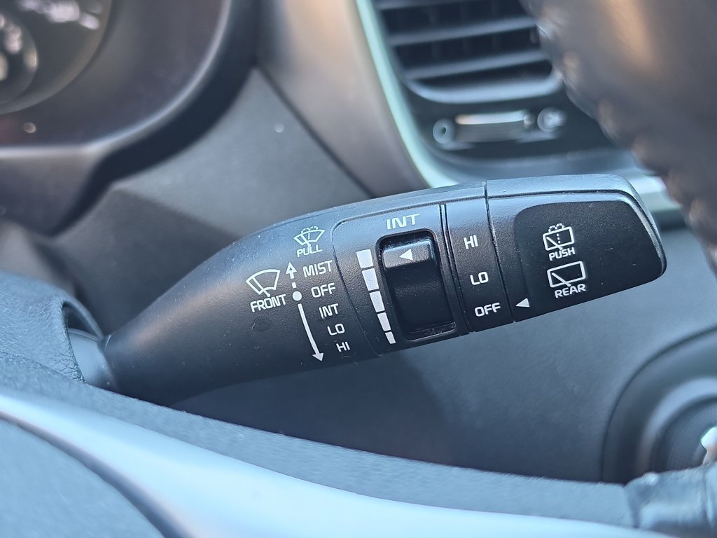 Used 2019 Kia Sorento S FWD image 22
