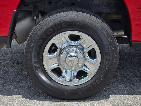 Used 2024 RAM 2500 Big Horn w/ Bed Utility Group AWD/4WD image 14