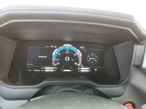 Used 2025 Toyota Tundra Platinum w/ TRD Off-Road Package image 10