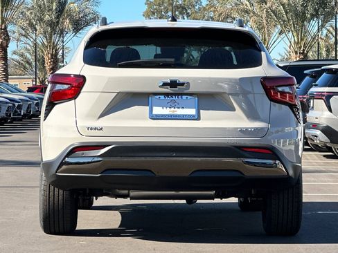 New 2026 Chevrolet Trax ACTIV image 5