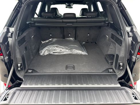 New 2026 BMW X5 sDrive40i image 13