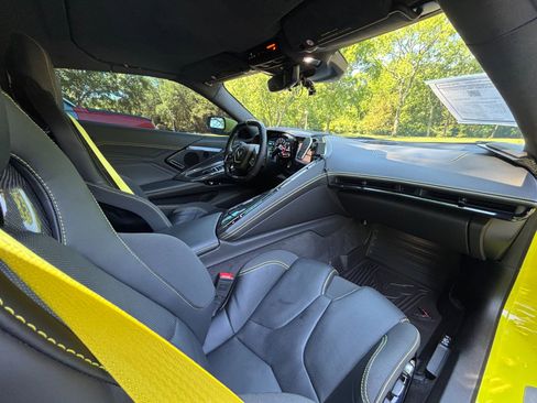 Used 2024 Chevrolet Corvette Z06 RWD image 27