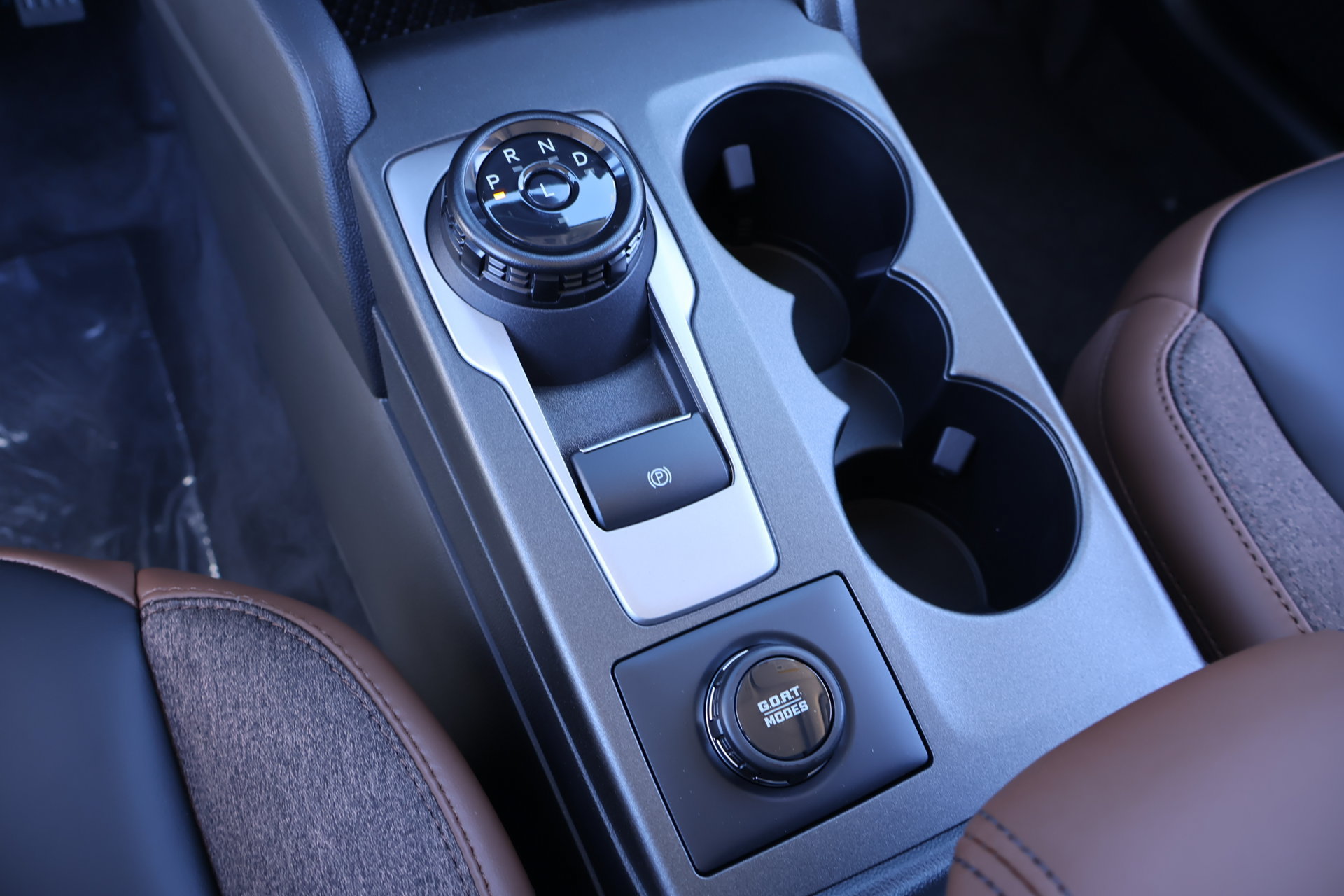 New 2026 Ford Bronco Sport Outer Banks w/ Outer Banks Tech Package+ AWD/4WD image 9