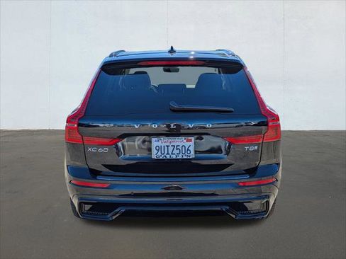 Used 2025 Volvo XC60 T8 Plus w/ Protection Package Premier image 4