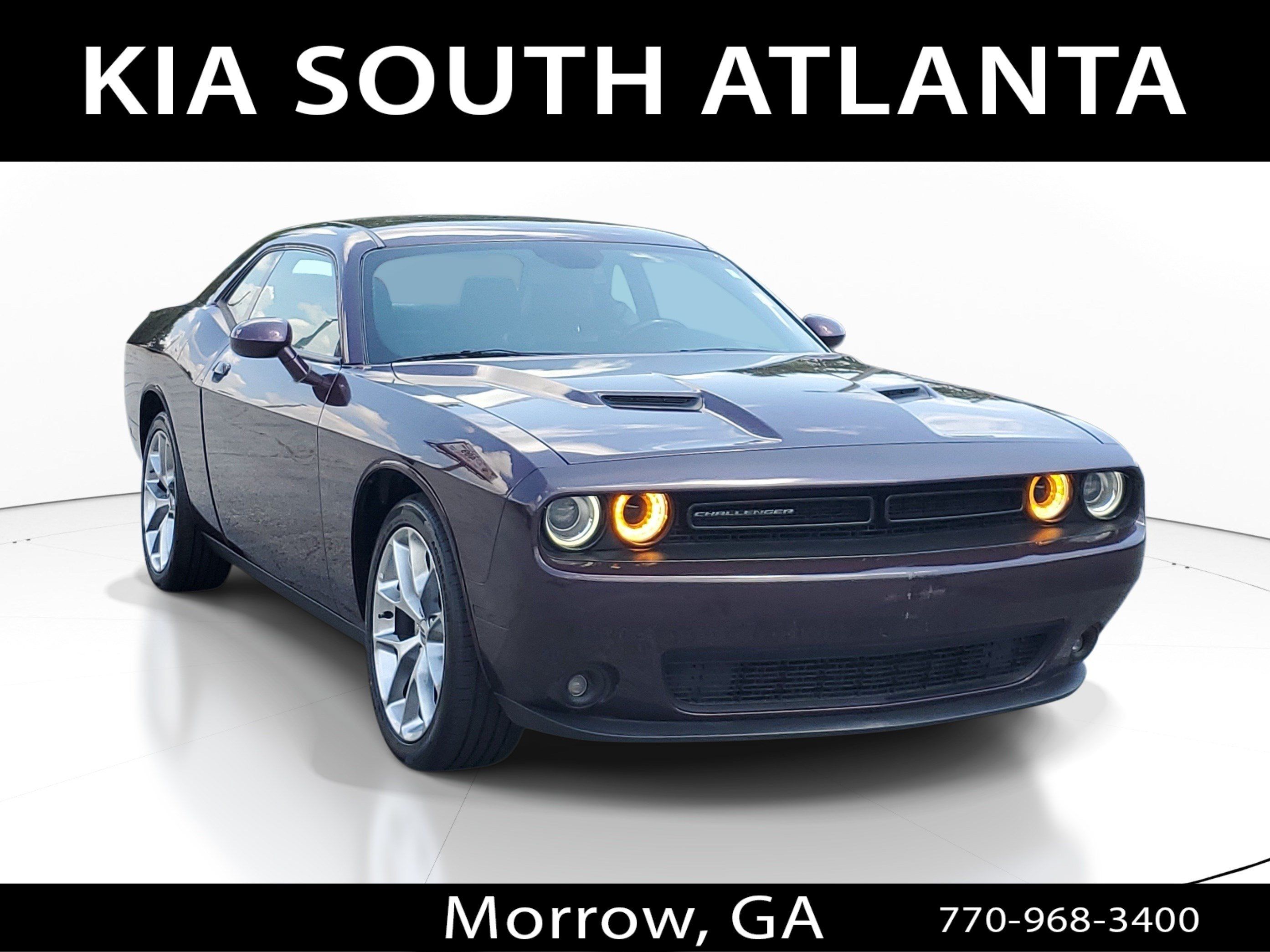 Used 2021 Dodge Challenger SXT w/ Plus Package RWD image 1